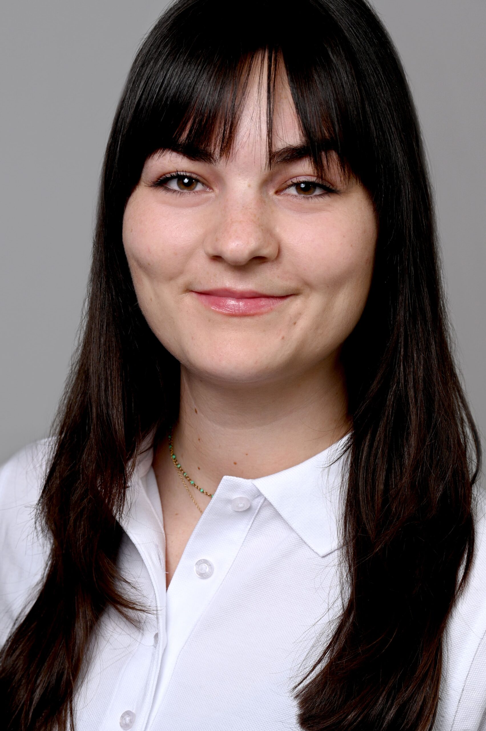 Carla Breutel, Assistenztierärztin - Tierklinik Ismaning